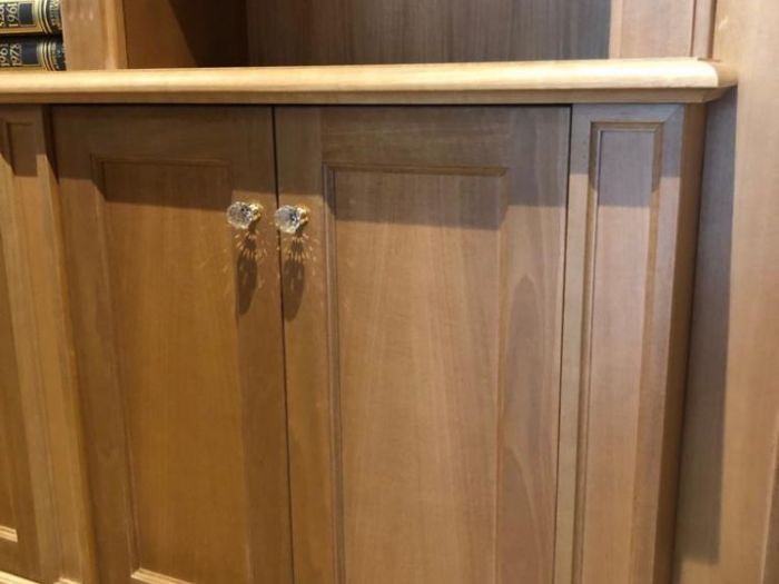 Archisio - Falegnameria Su Misura - Progetto Libreria con boiserie