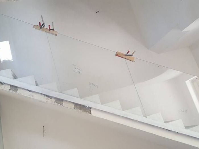 Archisio - Tortoglass - Progetto Vetri doccie e ringhiere di vetro