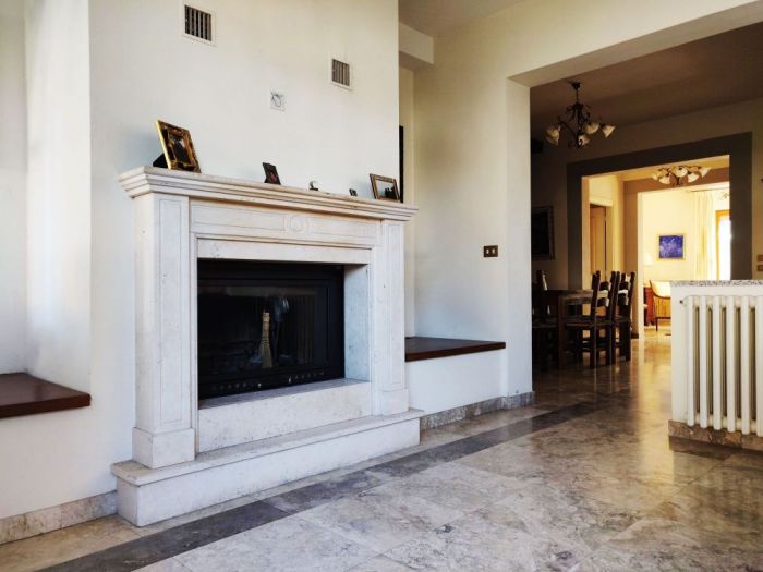 Archisio - Simone Casini - Progetto Ristrutturazione di villa urbana a montevarchi