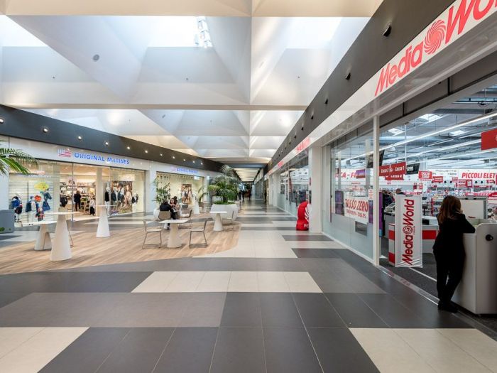 Archisio - Studio Fotografico Francesco Degli Innocenti - Progetto Coop agliana