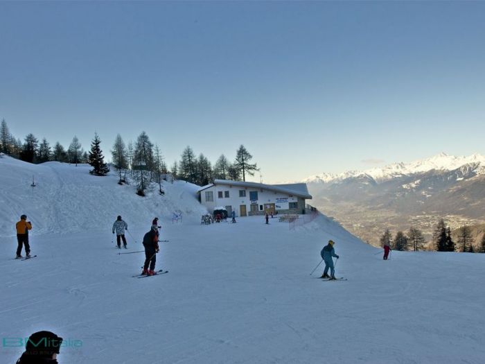 Archisio - Bm Italia srl - Progetto Rifugio baradello 2000