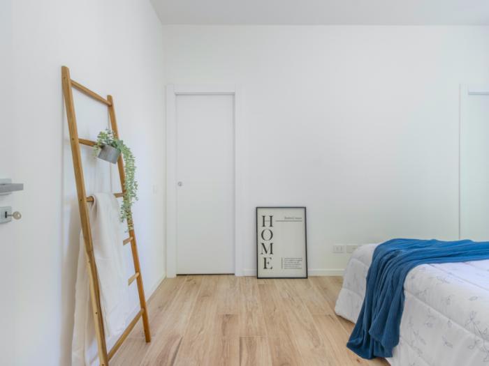 Archisio - Eukalipto Studio - Progetto Home staging completo e servizio fotografico su appartamento vuoto - trilocale ausonio