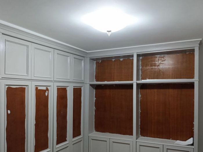 Archisio - Mani Srl Ristrutturazini - Progetto Restyling libreria su misura abitazione in roma zona axa