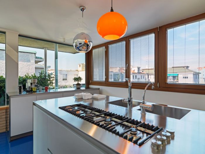 Archisio - Adriano Pecchio - Progetto Una galleria darte nellattico