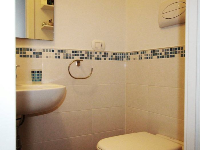 Archisio - Tobehome Interiors - Progetto Ristrutturazione bagni