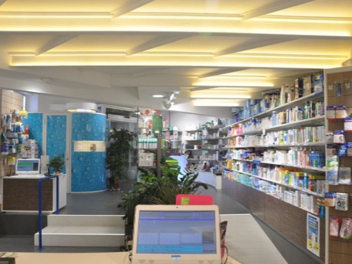 Archisio - X Studio - Progetto Farmacia merlino - napoli 2015