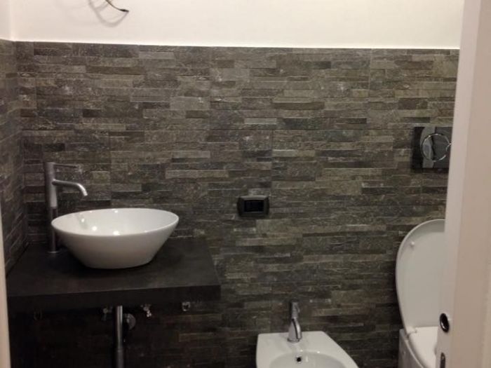 Archisio - Ea Works srl - Progetto Rinnovo bagni e illuminazione in provincia di roma