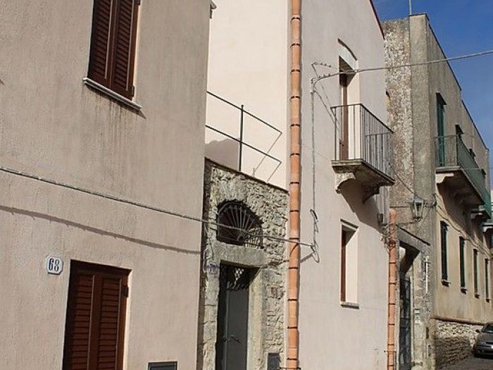 Archisio - Ada Atelier Darchitettura - Progetto Case coppola