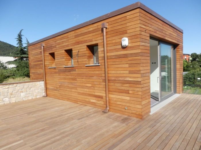 Archisio - Mirko Roncelli - Progetto Ampliamento in sopralzo di villetta di civile abitazione unifamiliare in zona di vincolo paesaggistico ambientale