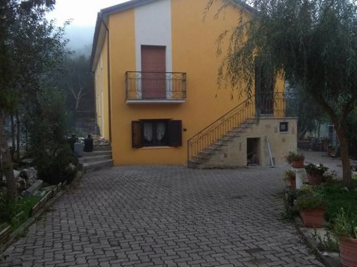 Archisio - Intonaci Sarno Marcello - Progetto Intonacatura villa