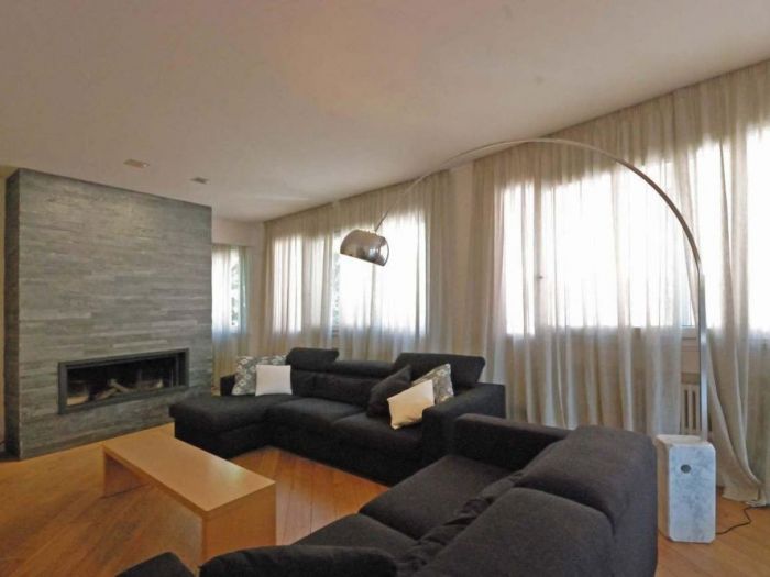 Archisio - Roberto Silvestri - Progetto Ristrutturazione di una casa per una famiglia