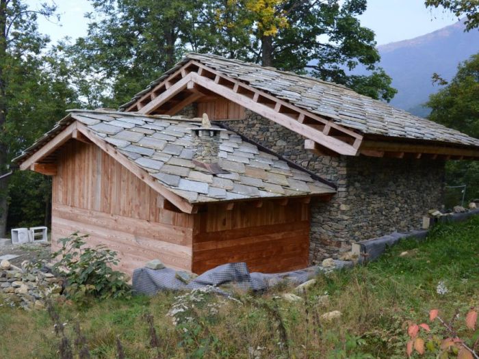 Archisio - Luca Molineri - Progetto Restauro e risanamento conservativo di fabbricato rurale