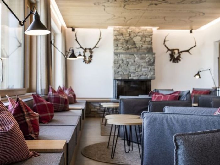 Archisio - Noa Network Of Architecture - Progetto Hubertus oscillante tra cielo e terra