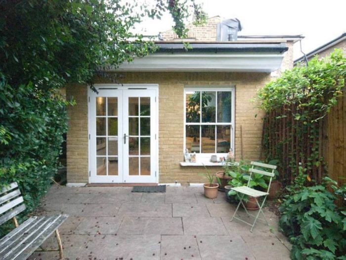 Archisio - Roberto Silvestri - Progetto Una casa a londra ricordi oggetti memorie