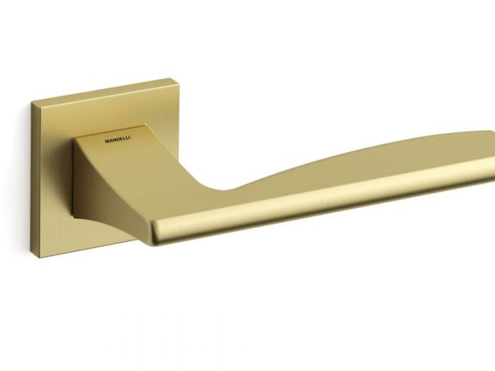 Archisio - Pierfrancesco Arnone - Progetto Maniglia link