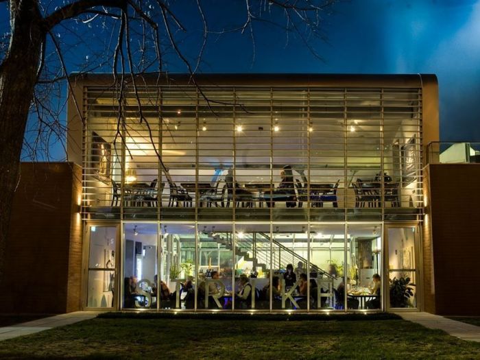 Archisio - Architectural Make Up - Progetto Bar ristorante strike - stadio jannella