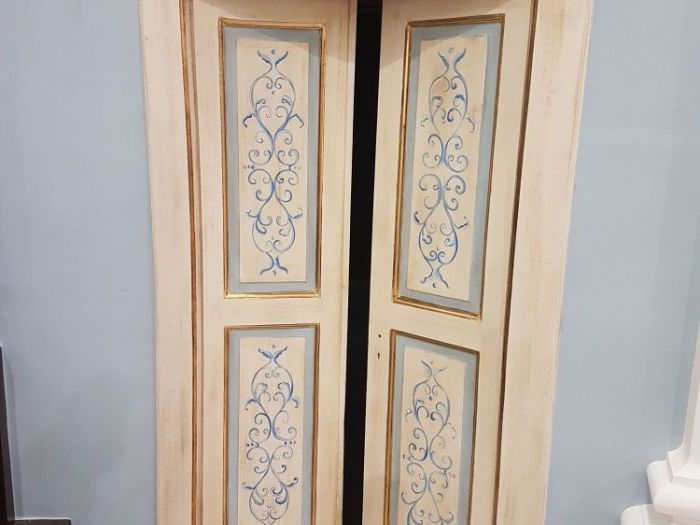 Archisio - Sabrina Miglietta - Progetto Porte decorate ed anticate