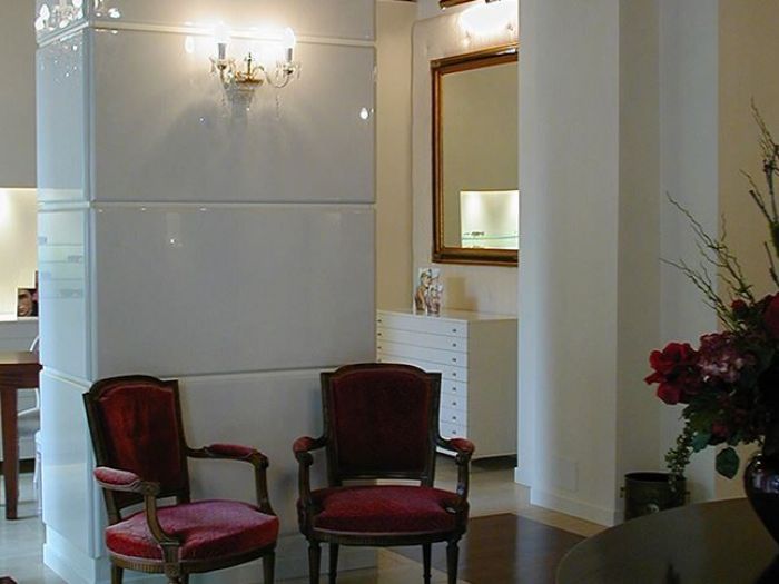 Archisio - Falegnameria Franciacorta Snc - Progetto 7 ottica e gioielleria - arredamento ottica