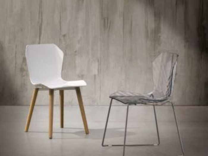 Archisio - Luigi Semeraro Design - Progetto Live plastic chair