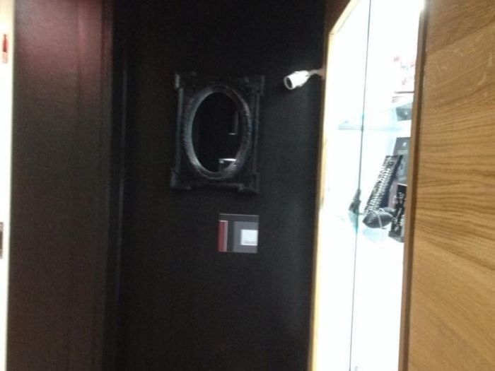 Archisio - Casesa Tiziano - Progetto Gioielleria piazza oro