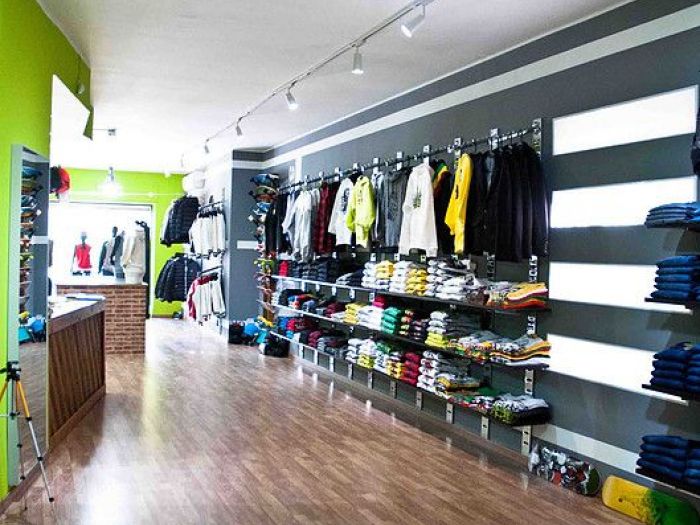 Archisio - Yodaa Architecture - Progetto Flash clothing store