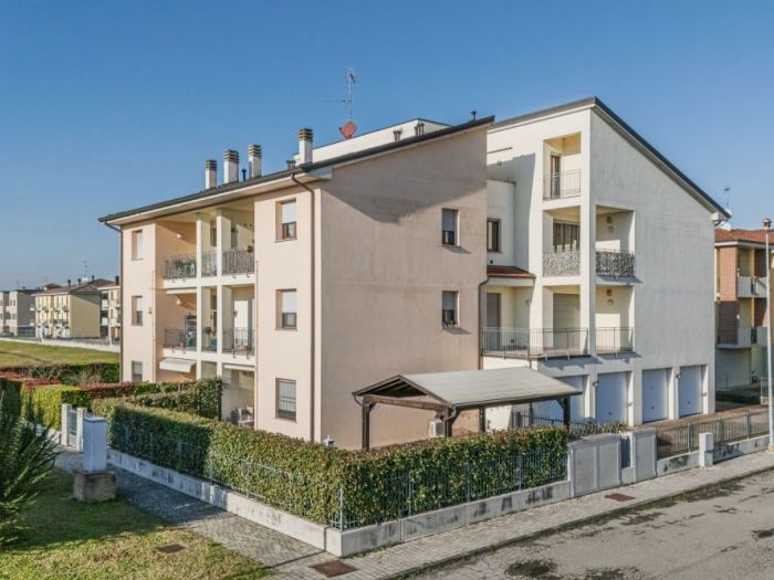 Archisio - Eukalipto Studio - Progetto Home staging completo servizio fotografico e foto drone su duplex vuoto