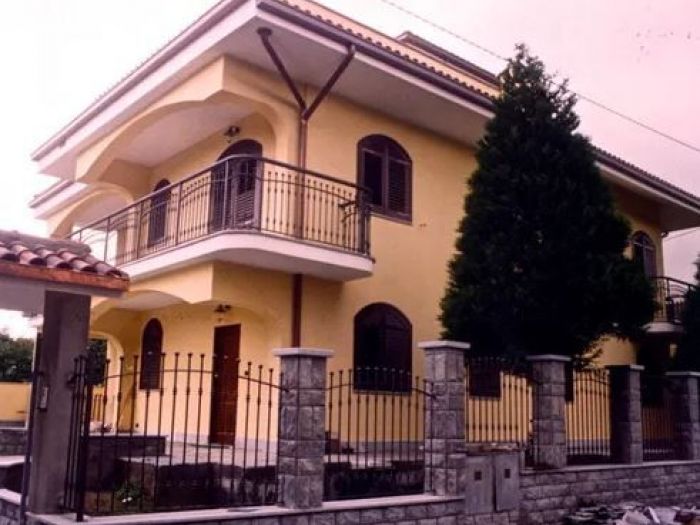 Archisio - Eliano Faoro - Progetto Villa in alpignano