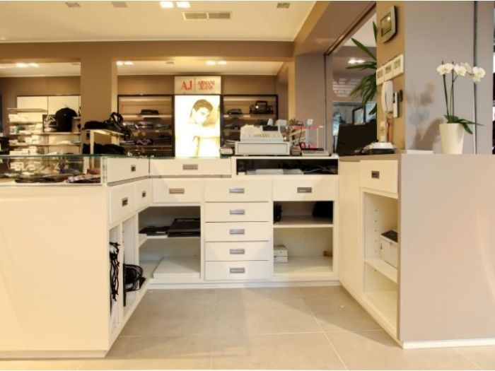 Archisio - Falegnameria 1998 - Progetto Locali pubblici