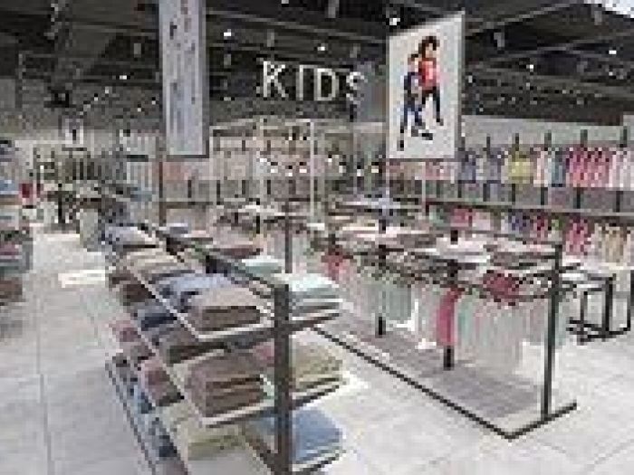 Archisio - Studio Sagitair - Progetto Negozi