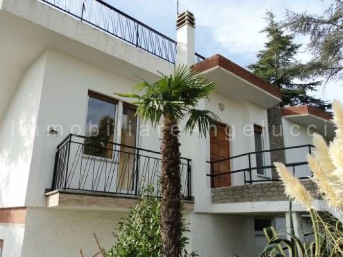 Archisio - Agenzia Immobiliare Angelucci - Progetto Ville