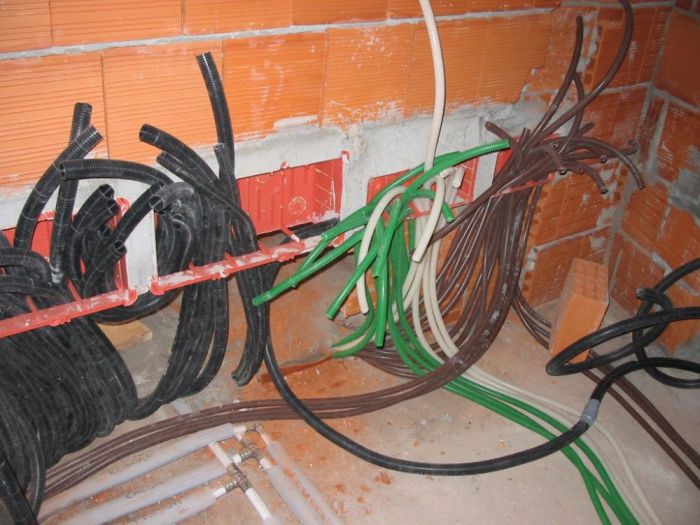 Archisio - Modernaluce Impianti Elettrici - Progetto 2009-2010 monza loft residenziale