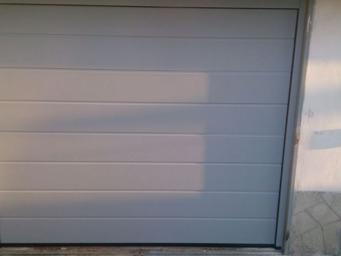 Archisio - Mrac srl - Progetto Portoni sezionali