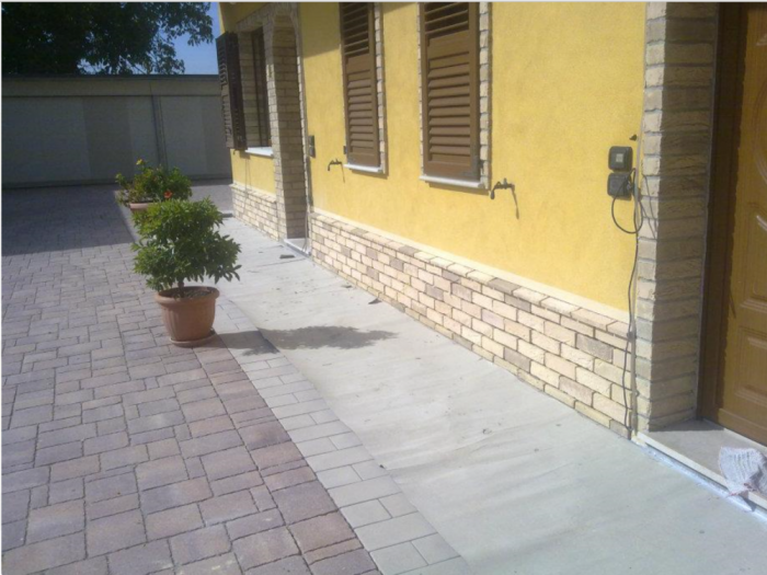 Archisio - Dolce Alberto Impresa Edile - Progetto Decorazioni e riquadrature di porte finestre e marcapiani