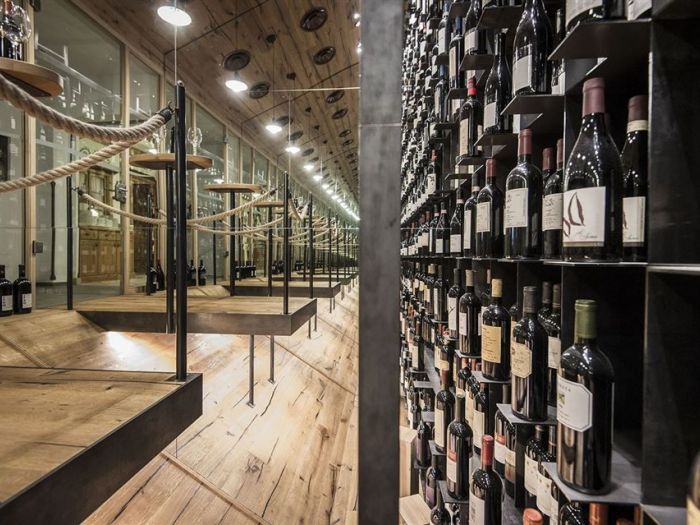 Archisio - Noa Network Of Architecture - Progetto Hubertus oscillante tra cielo e terra