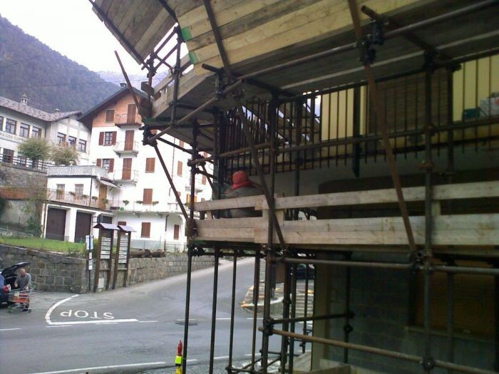 Archisio - Bandiera Carmelo - Progetto Restauro condominio su facciata