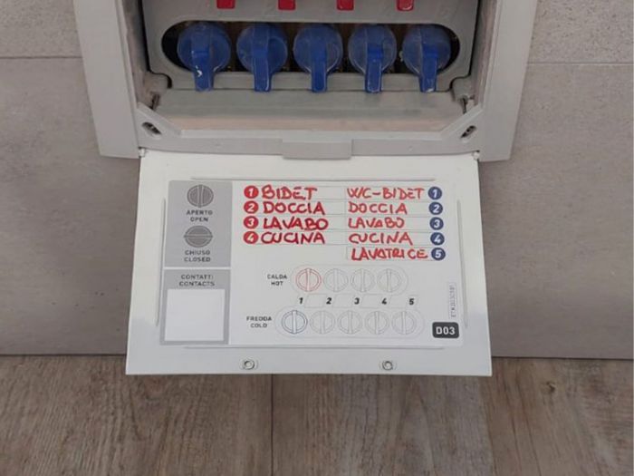 Archisio - Mani Srl Ristrutturazini - Progetto Ristrutturazione bagno roma zona cecchignola