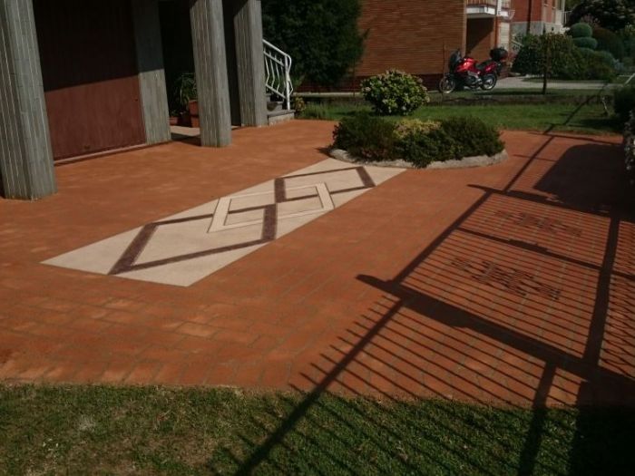 Archisio - Costruzioni Trivellato Di Mauro Trivellato C Snc - Progetto Pavimentazione deco spray