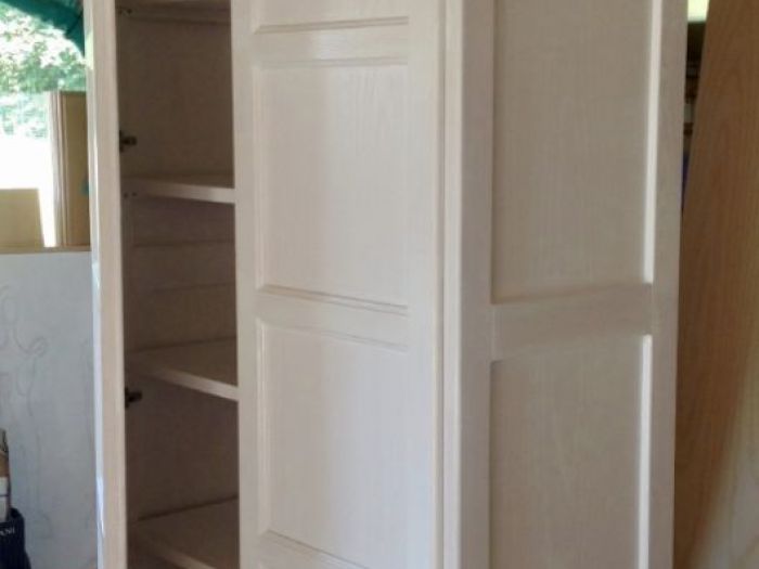 Archisio - Magnolialab - Progetto Mobili in legno masselo