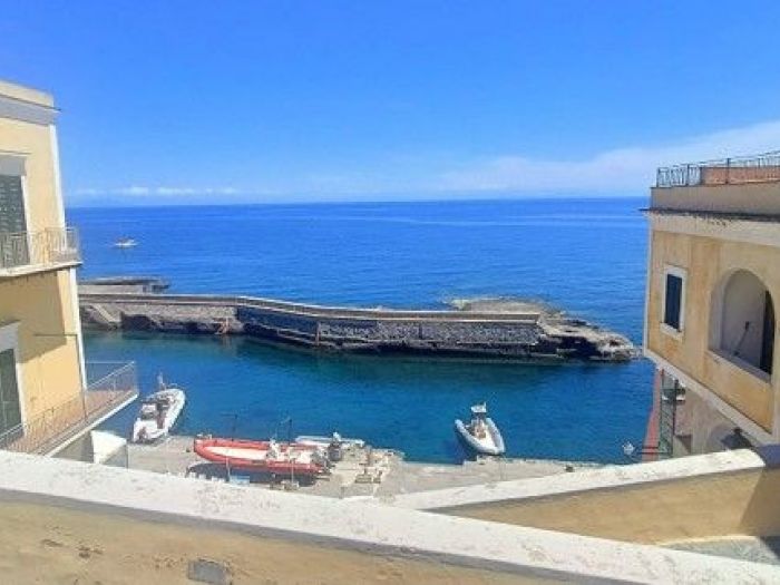 Archisio - Flavio Di Fiore - Progetto Dispensario farmaceutico