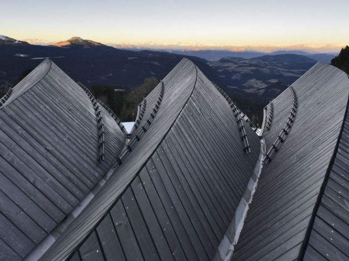 Archisio - Lignoalp - Progetto Realizzazione di struttura a tre rami