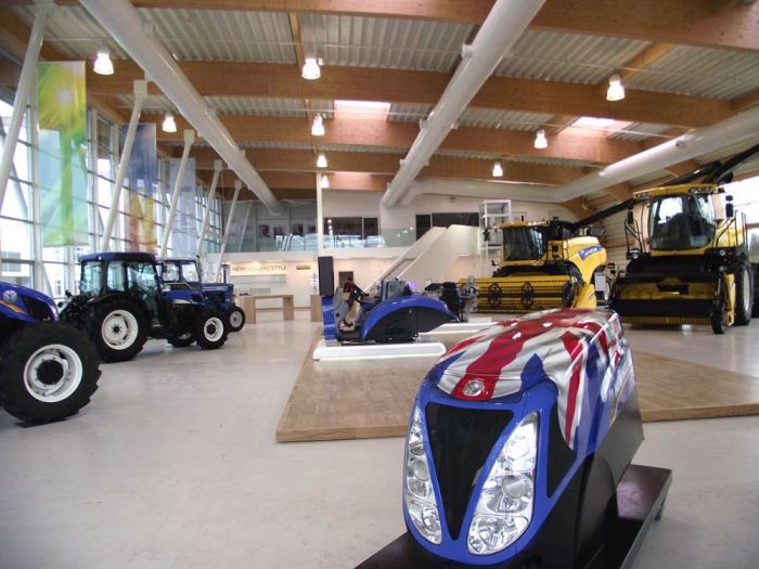 Archisio - Carmadesign srl - Progetto Customer center newholland