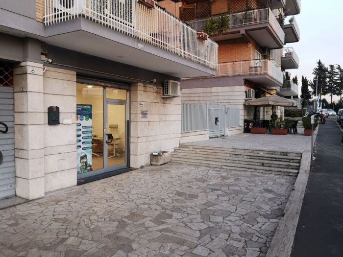 Archisio - Stefano Brivitello - Progetto Insegna luminosa in plastica