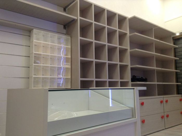 Archisio - Imetallici Di Taverna Andrea Taverna - Progetto Arredamento negozio