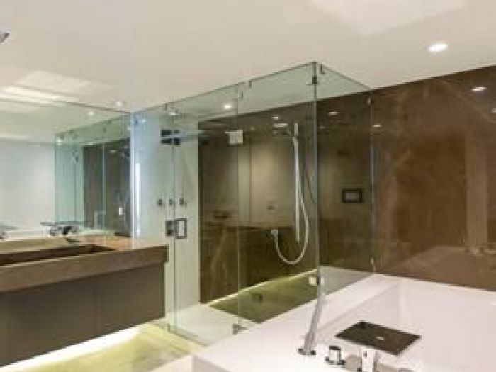 Archisio - Insolith Superfici - Progetto Bagni