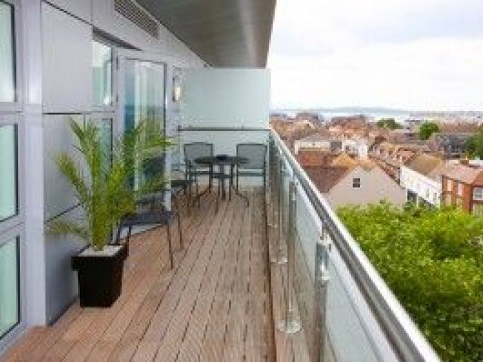 Archisio - Soloparquet srl - Progetto Oncepito per terrazzi bordi piscine giardini ecc