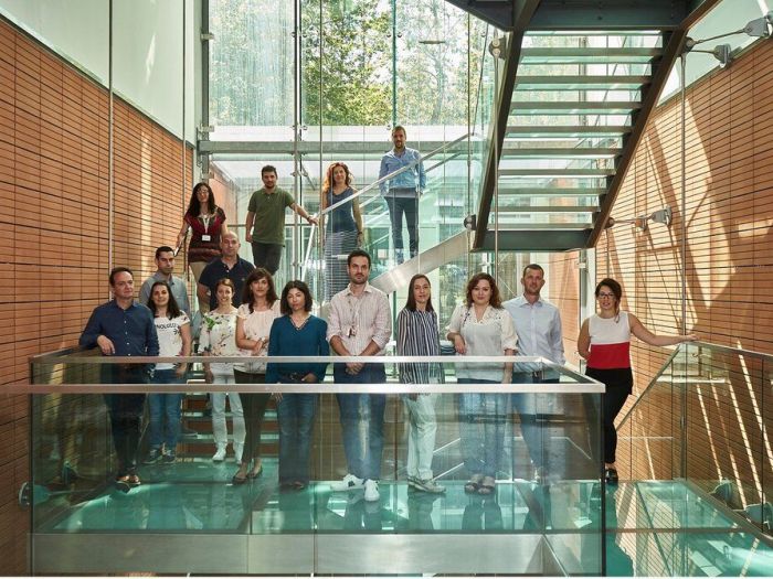 Archisio - Matteo Castelli Fotografia - Progetto Exosomics servizio corporate