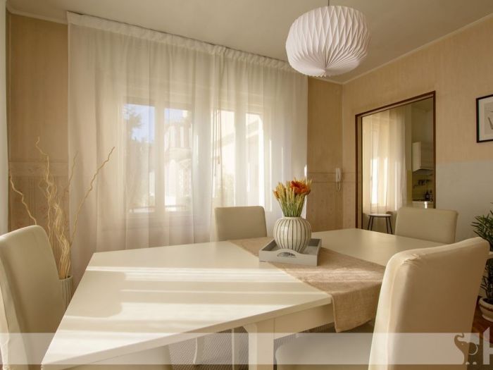 Archisio - Elisa Cattelan - Progetto Un prima e dopo su un appartamento degli anni 60