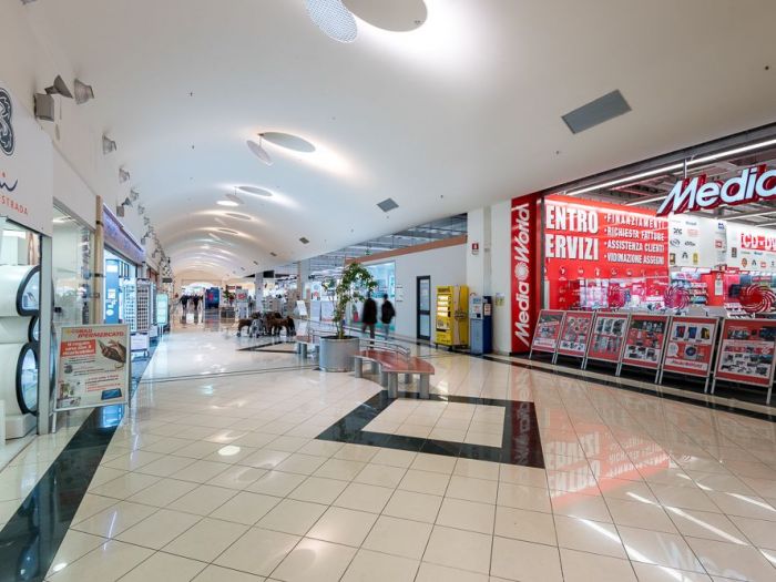 Archisio - Studio Fotografico Francesco Degli Innocenti - Progetto Centro commerciale buonvento