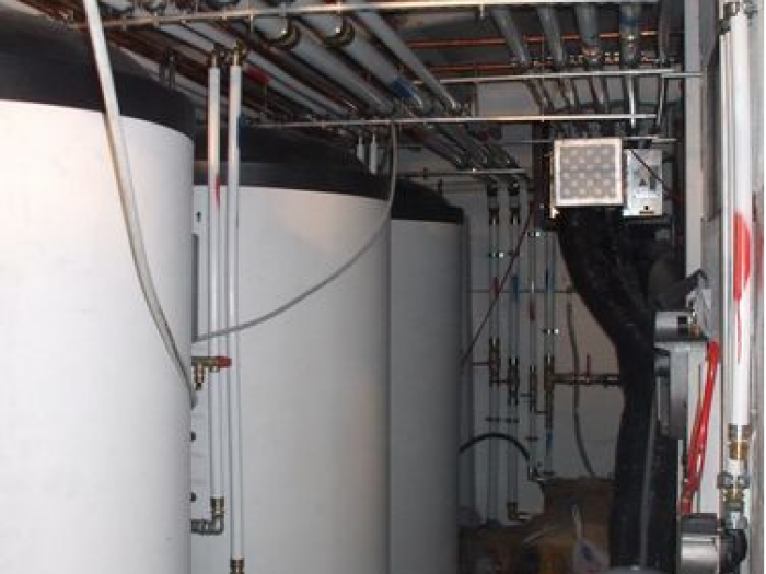 Archisio - Nuova Termoidraulica Di Francia Jury - Progetto istallazione manutenzione di impianti termoidraulici istallazione manutenzione di impianti solari istallazione di impianti radianti per caldo e freddo geotermia istallazione di piscine impianti di climat