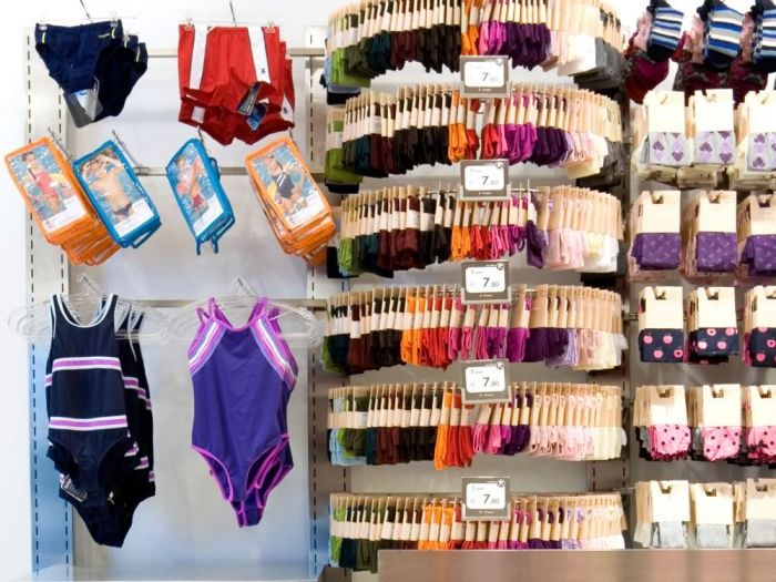 Archisio - Asso spa - Progetto Allestimento e arredamento di negozi